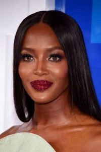 Naomi Campbell sparkly lips